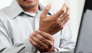 rozdiel v príznakoch artritídy a artrózy